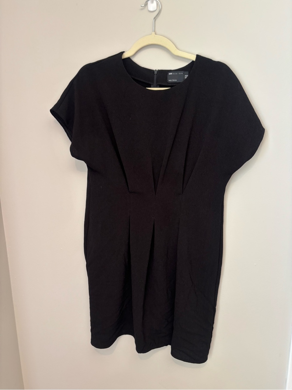 ASOS Design Black Cap Sleeve Mini Dress — US Size 10 — Good Condition!